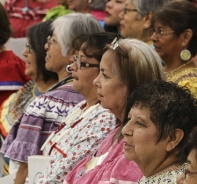 Gemeindemitglieder einer christlichen indianischen Gemeinde