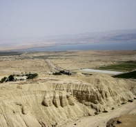 Qumran-Hhlen am Toten Meer