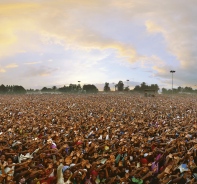 Bei Grossevangelisationen von Christ for all Nations, wie hier in Afrika, kommen jeweils Millionen von Leuten zusammen.