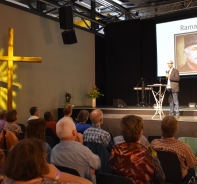 Joshua Haverland moderierte die Konferenz.