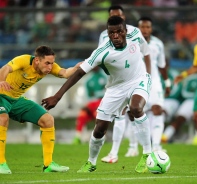 John Ogu im Trikot der nigerianischen Nationalmannschaft