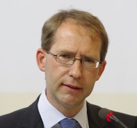 Prof. Dr. Christoph Raedel