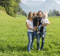 Manuel Leiser mit seiner Familie