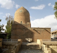 Mausoleum von Esther und Mordechai (Bild: Wikipedia)