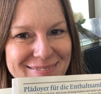 Tina Schmidt mit ihrem Pldoyer 