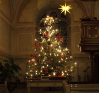 Christbaum am Silvestergottesdienst in Schleitheim