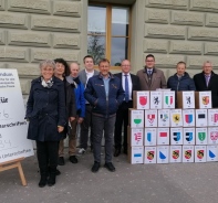 Unterschriften zum Referendum Nein zur Ehe fr alle eingereicht