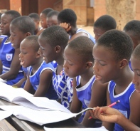 Mdchen in einer Schule in Ghana