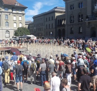 Kundgebung auf dem Bundesplatz, um Glaubensverfolgten eine Stimme zu geben